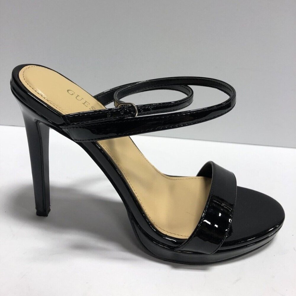 Guess Women’s Tarena, Black Strappy Sandals, Size 8M